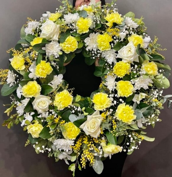FLORIST YELLOW & WHITE  WREATH