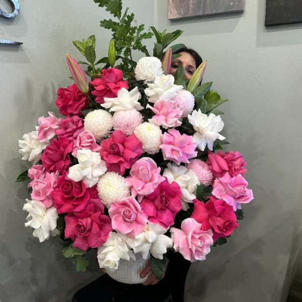 The Deluxe White & hot pink box
