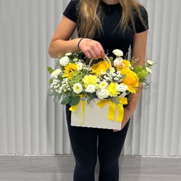 Seasonal  white & Yellow Bag