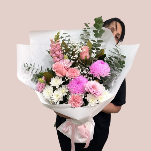 Seasonal PINK BUNCH